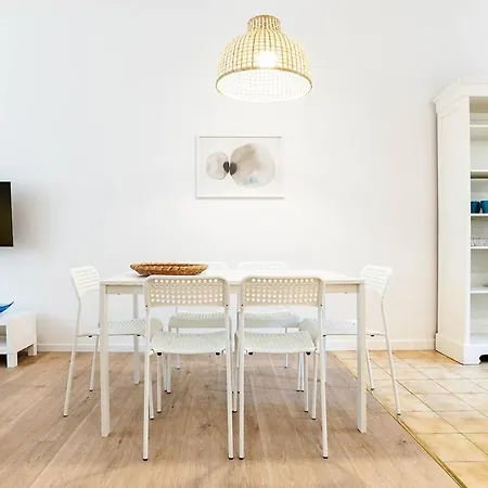 شقة Elegant House In The Heart Of With A Terrace