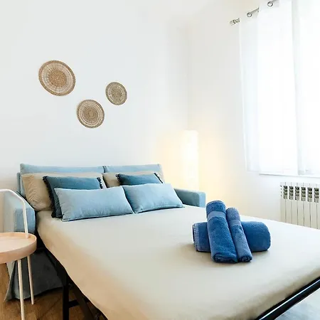Elegant House In The Heart Of With A Terrace * Bologna